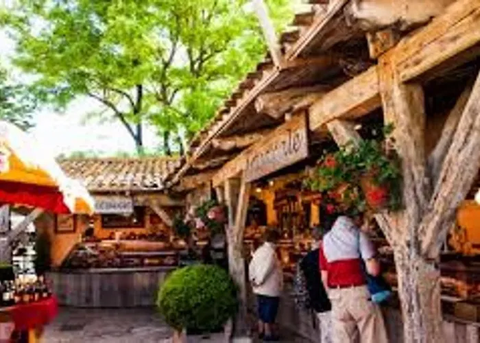 Del Re 9 Dans Avec Piscine Holiday home *